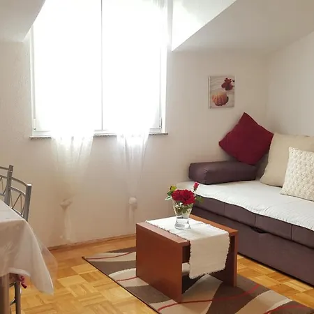 Lilliana Apartmán *