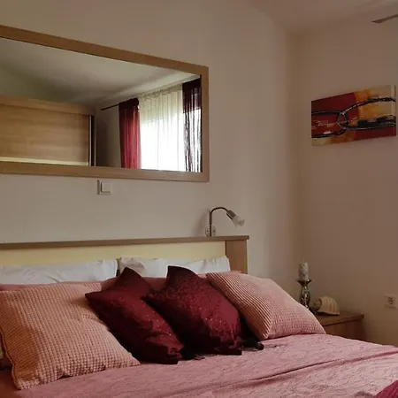 Апартаменты Lilliana *