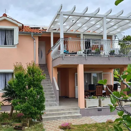 Lilliana Apartmán *