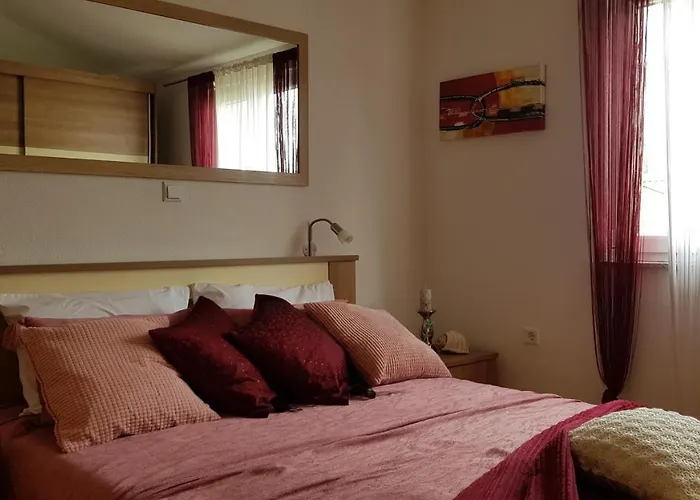 Lilliana Apartament *