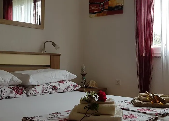 Lilliana Apartament *